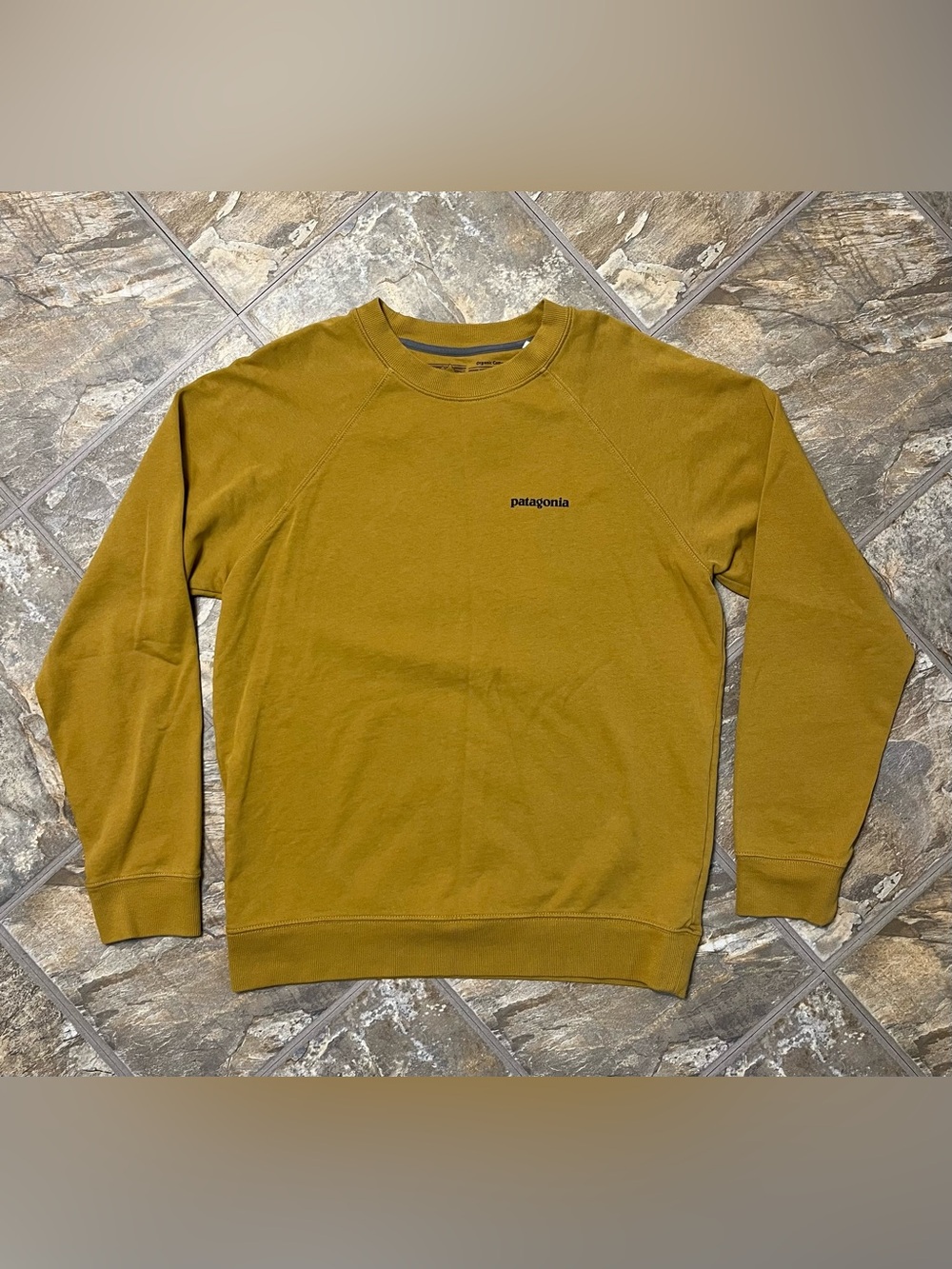 Patagonia P-6 Logo Uprisal Crew Sweatshirt Yellow Organic Cotton Mens Medium - Picture 2 of 6